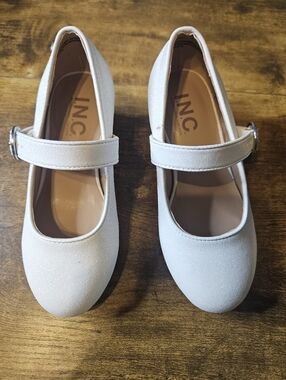 Inc International Concepts Jade White Sparkle Girls Size 11 M Heels Shoes NEW